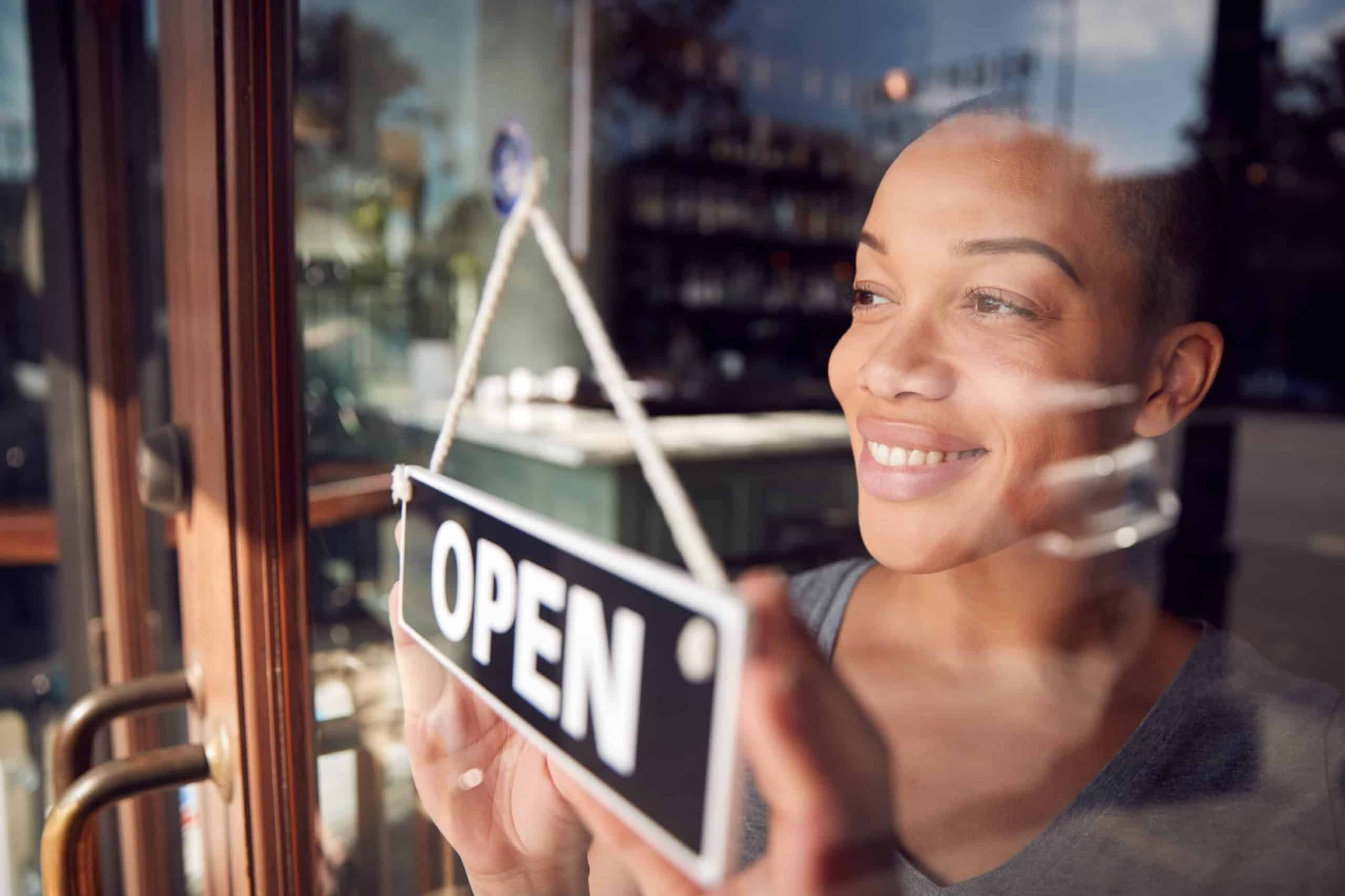 Featured image for “Security System For Retail: 7 things a retail security system can provide you”