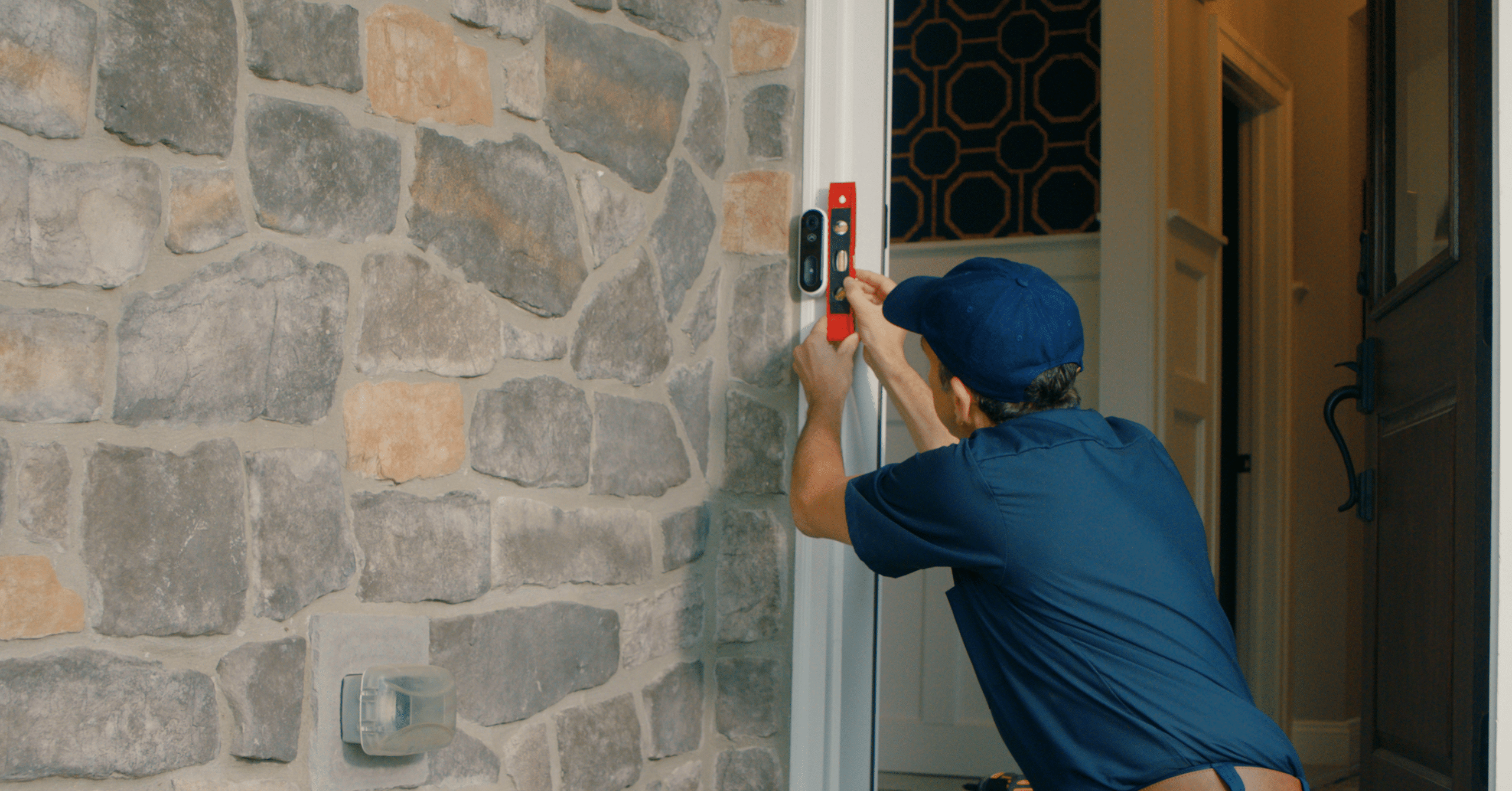 Featured image for “DIY Security Systems vs. Professional Installations: Which is Right for Memphis Homes and Businesses?”